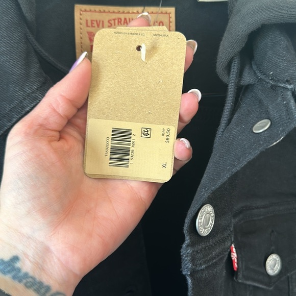 - Women’s Levi’s Original Trucker Jacket - Jean Jacket - Picture 6 of 13